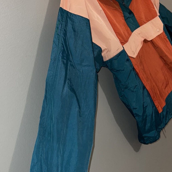 ColorBlock Champion Jacket - Picture 4 of 10